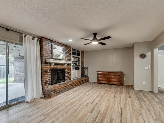 Photo 4 — 11616 Century Drive, Oklahoma City, OK 73162