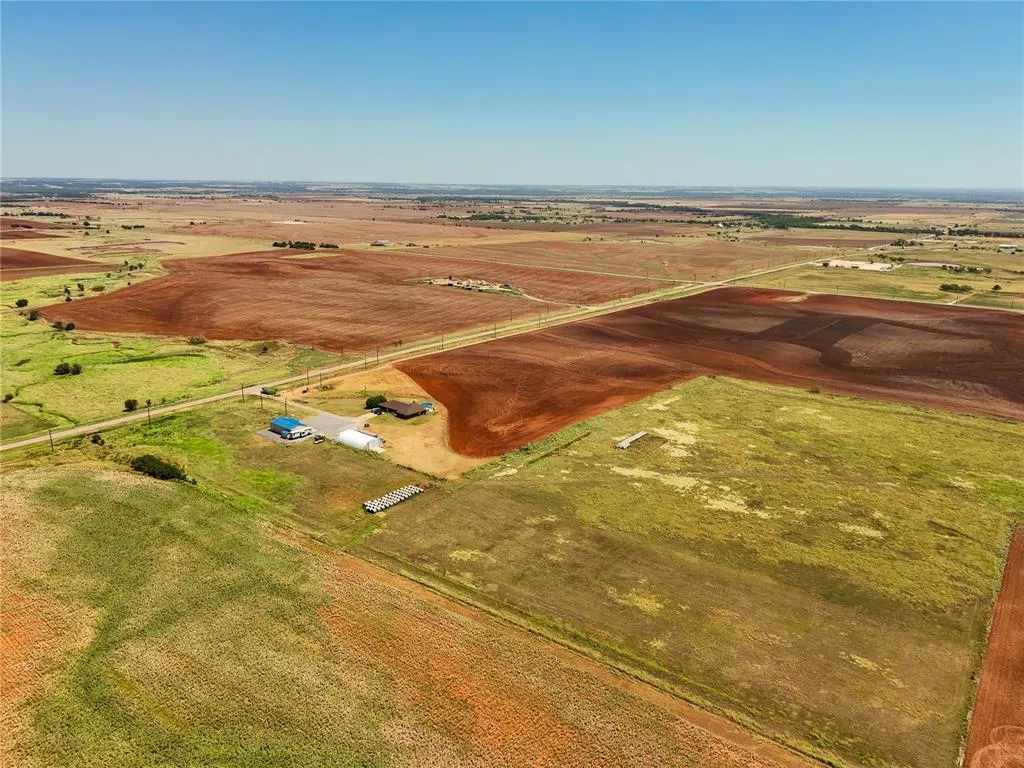 Photo 37 — 22343 N 2910 Road, Kingfisher, OK 73750