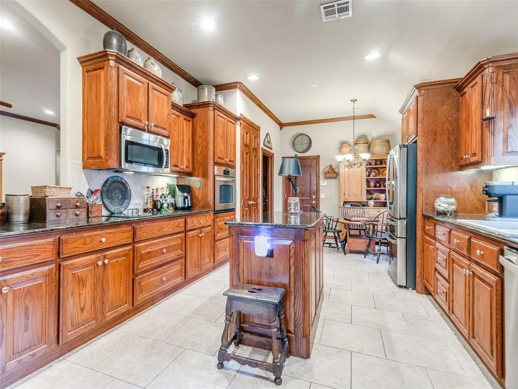Photo 14 — 4124 Eden Court, Norman, OK 73072