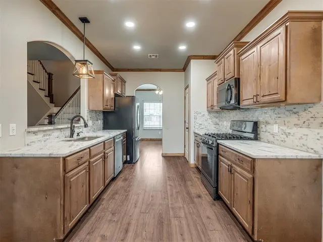 Photo 5 — 11521 SW 25th Street, Yukon, OK 73099