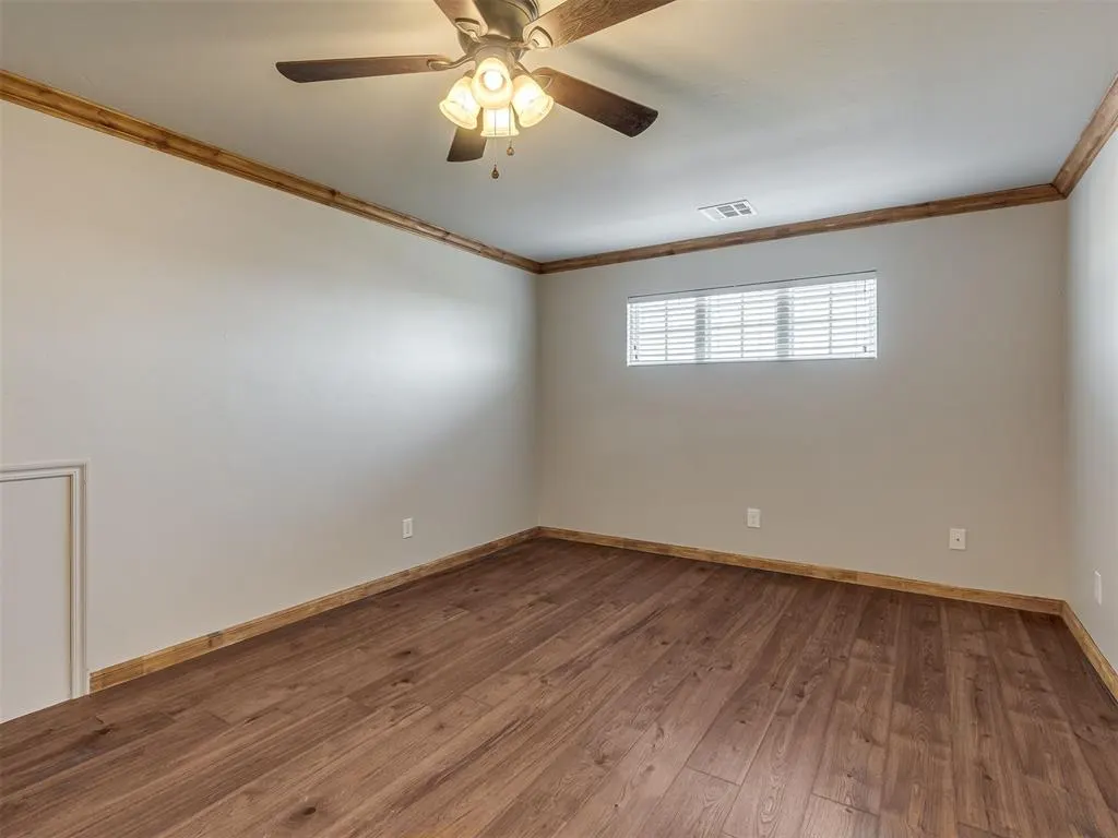 Photo 22 — 11521 SW 25th Street, Yukon, OK 73099