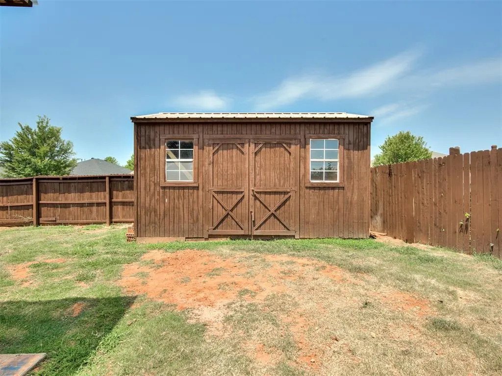 Photo 32 — 11521 SW 25th Street, Yukon, OK 73099