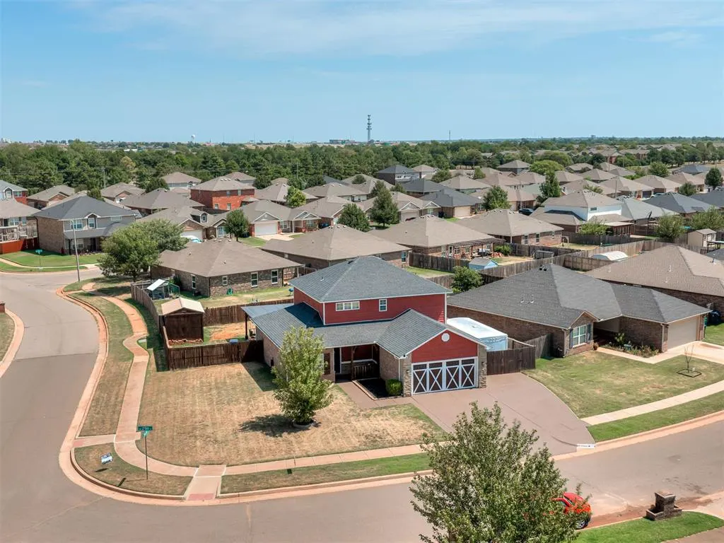 Photo 34 — 11521 SW 25th Street, Yukon, OK 73099