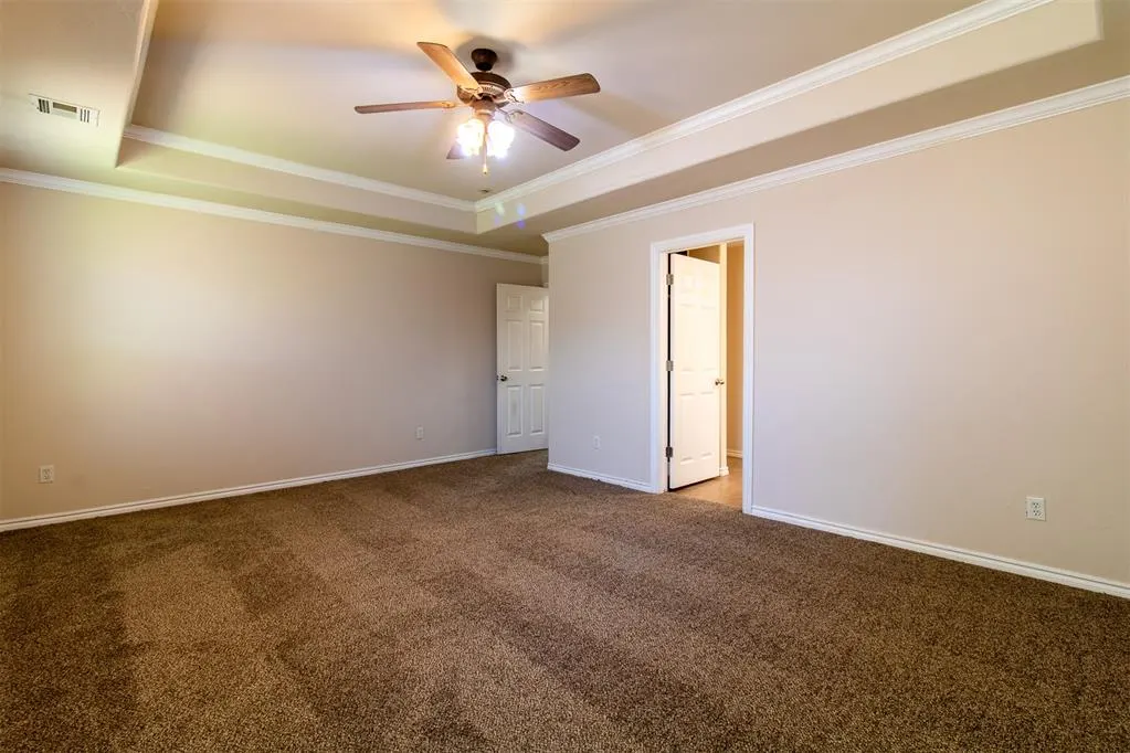 Photo 22 — 8121 Woodhue Drive, Oklahoma City, OK 73135
