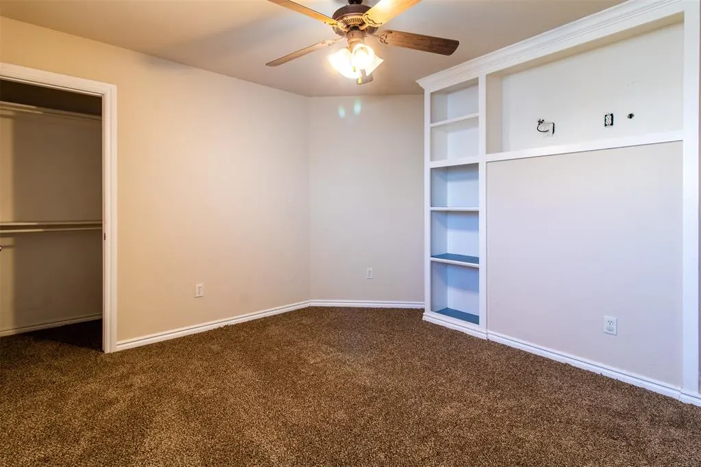 Photo 32 — 8121 Woodhue Drive, Oklahoma City, OK 73135