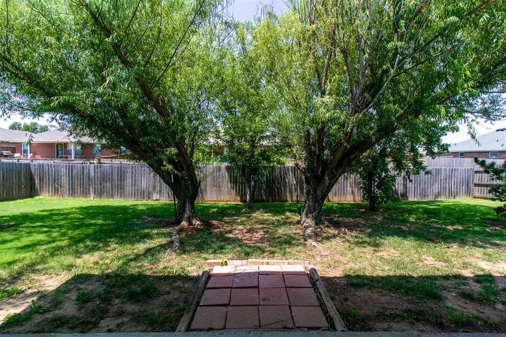 Photo 42 — 8121 Woodhue Drive, Oklahoma City, OK 73135