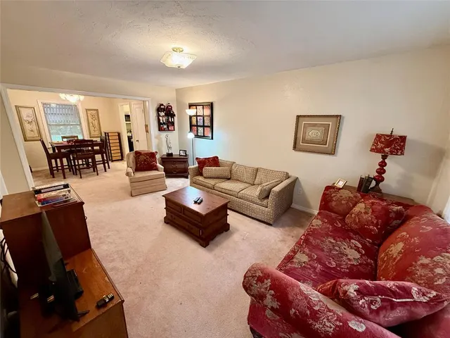 Photo 4 — 2932 NW 35th Street, Oklahoma City, OK 73112