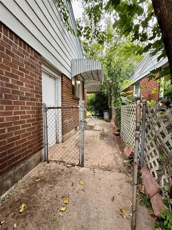 Photo 16 — 2932 NW 35th Street, Oklahoma City, OK 73112