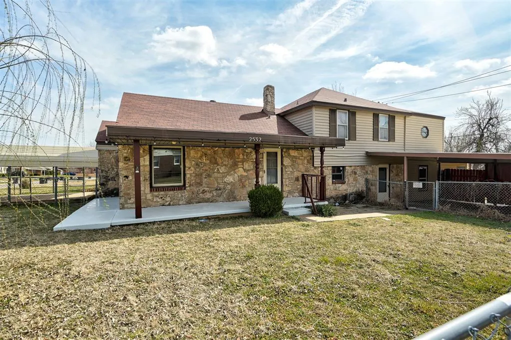 Photo 2 — 2532 NW 38th Street, Oklahoma City, OK 73112