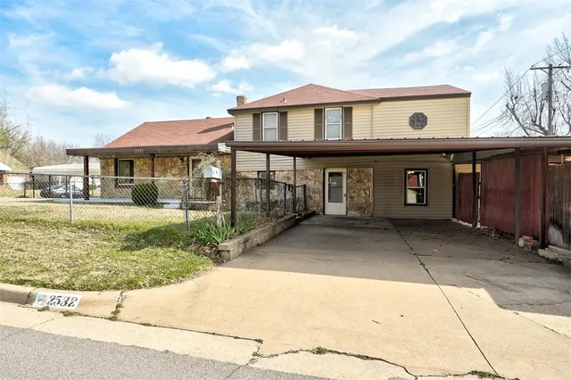 Photo 5 — 2532 NW 38th Street, Oklahoma City, OK 73112