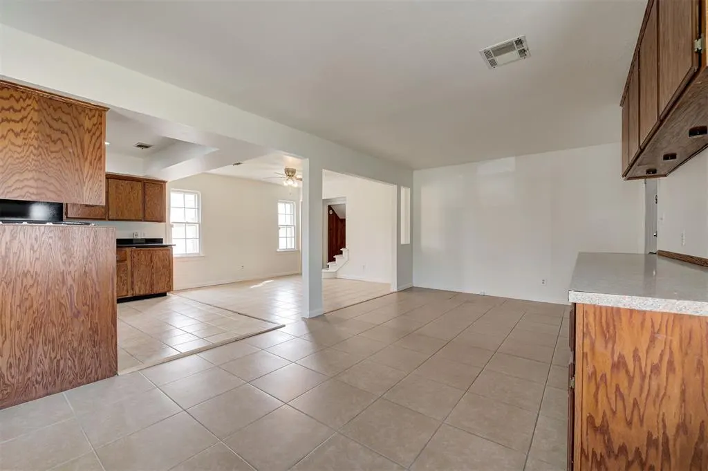 Photo 32 — 2532 NW 38th Street, Oklahoma City, OK 73112
