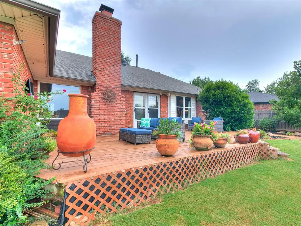 Photo 12 — 6445 N Sterling Drive, Oklahoma City, OK 73132