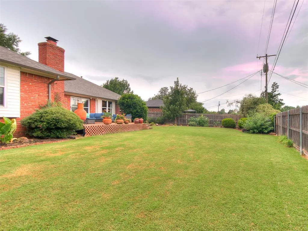 Photo 14 — 6445 N Sterling Drive, Oklahoma City, OK 73132