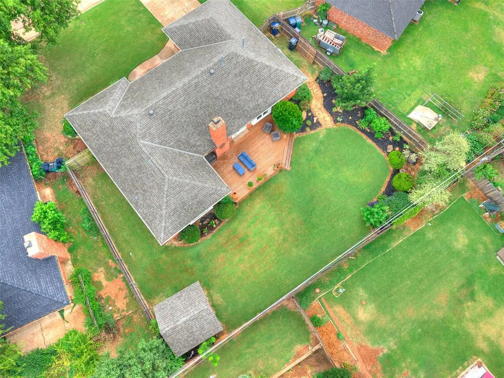 Photo 3 — 6445 N Sterling Drive, Oklahoma City, OK 73132
