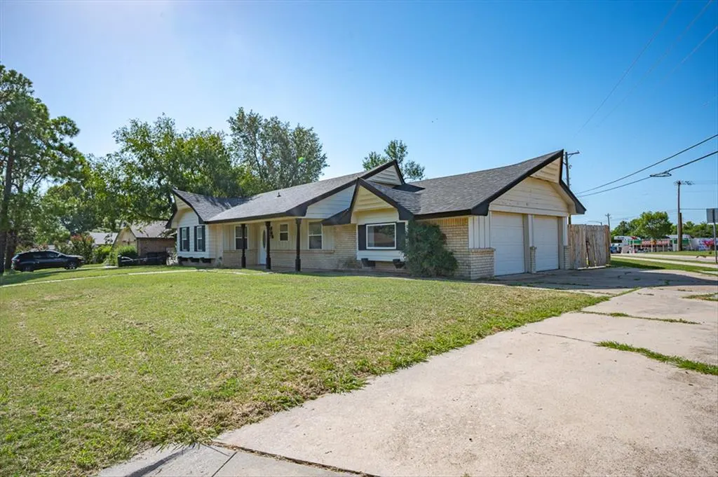 Photo 3 — 100 Bellaire Drive, Oklahoma City, OK 73160