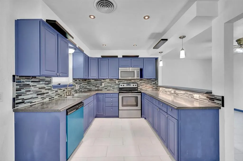 Photo 9 — 100 Bellaire Drive, Oklahoma City, OK 73160