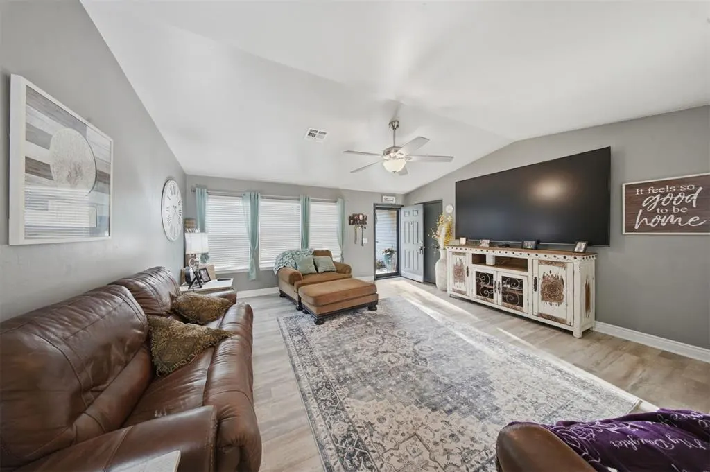 Photo 4 — Address unavailable, Oklahoma City, OK 73170