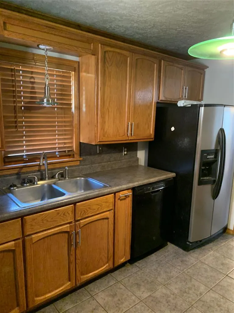 Photo 25 — 927 N Sunset Drive, Anadarko, OK 73005