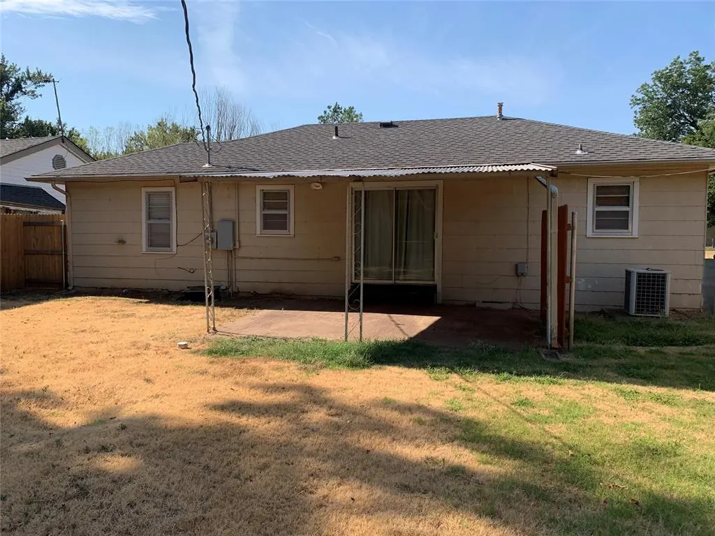Photo 41 — 927 N Sunset Drive, Anadarko, OK 73005