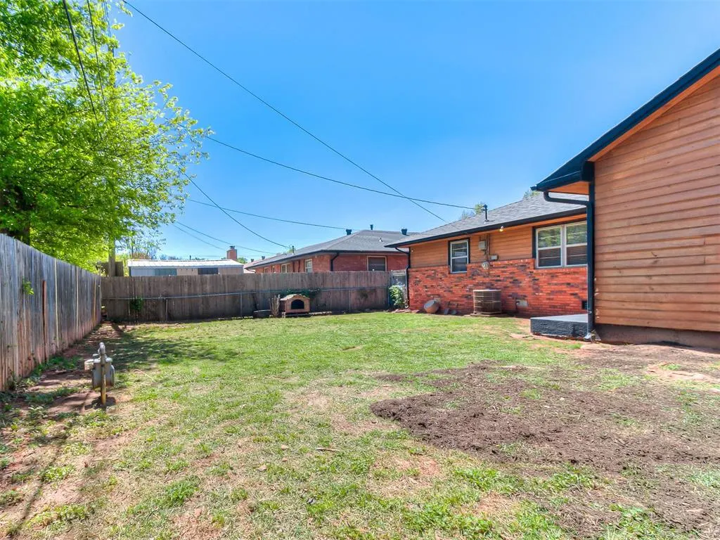 Photo 33 — 6416 Braniff Drive, Oklahoma City, OK 73105