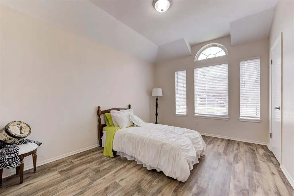 Photo 29 — 541 NW 169th Street, Edmond, OK 73012
