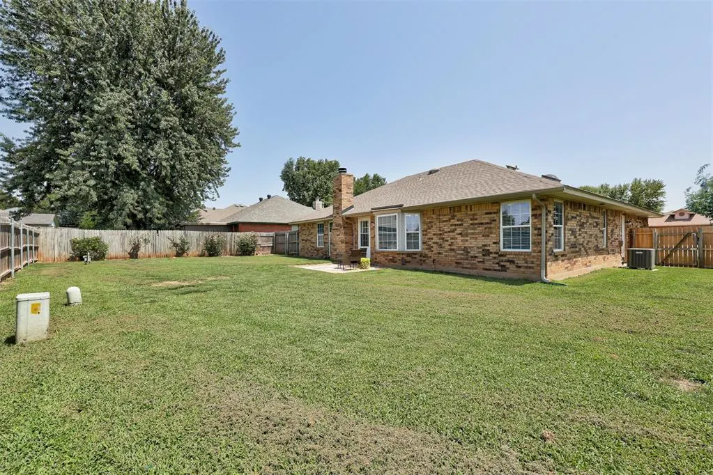 Photo 37 — 541 NW 169th Street, Edmond, OK 73012