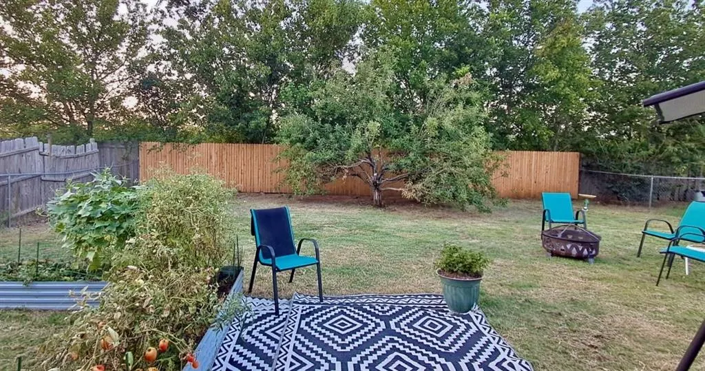 Photo 4 — 717 NE 85th Street, Oklahoma City, OK 73114