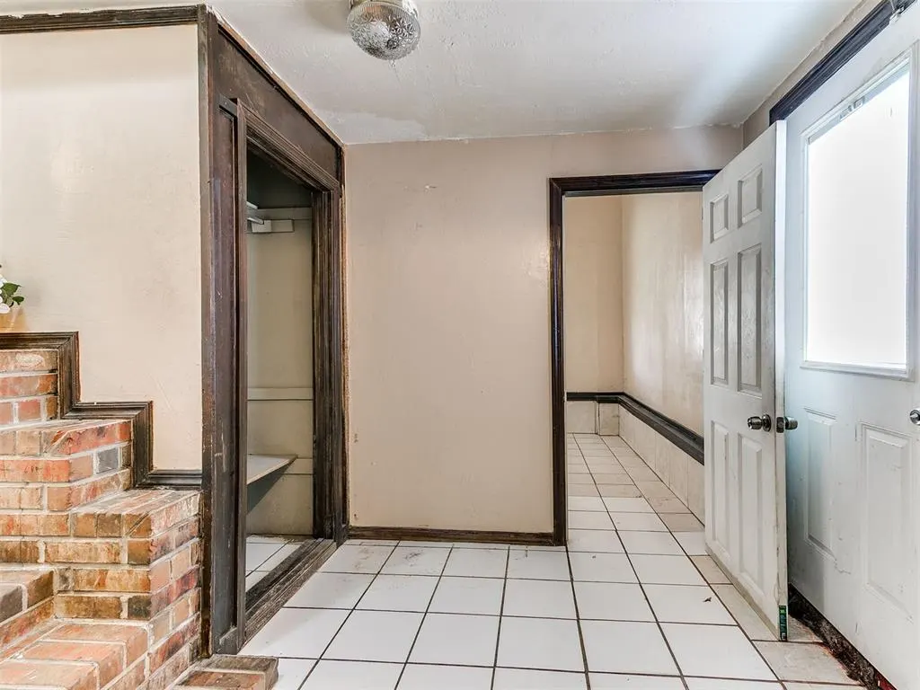 Photo 16 — 327 SE 46th Street, Oklahoma City, OK 73129