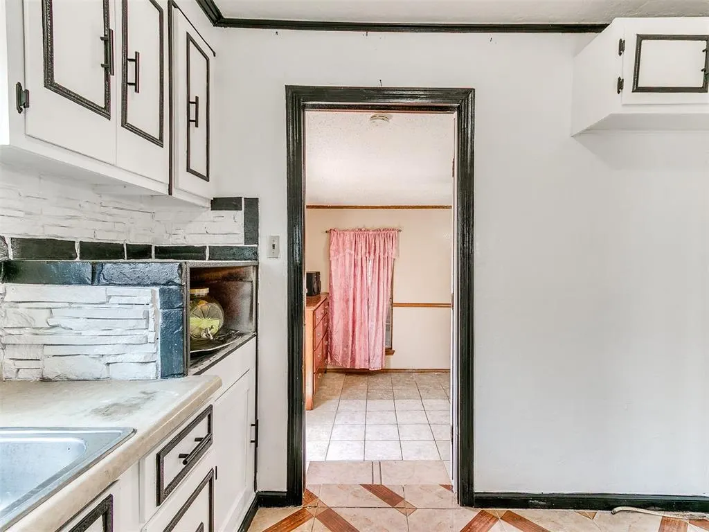 Photo 26 — 327 SE 46th Street, Oklahoma City, OK 73129