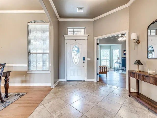 Photo 3 — 605 Ridge Lake Boulevard, Norman, OK 73071