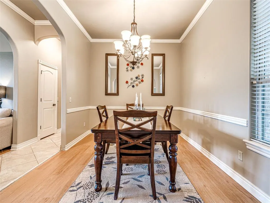 Photo 4 — 605 Ridge Lake Boulevard, Norman, OK 73071