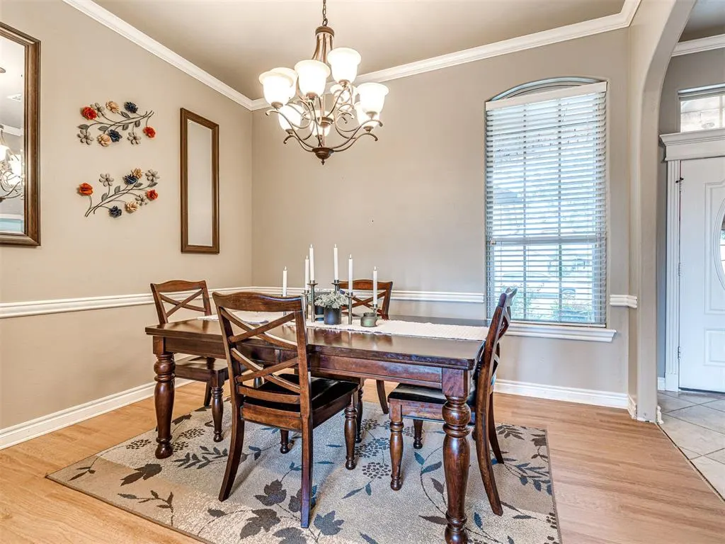 Photo 5 — 605 Ridge Lake Boulevard, Norman, OK 73071