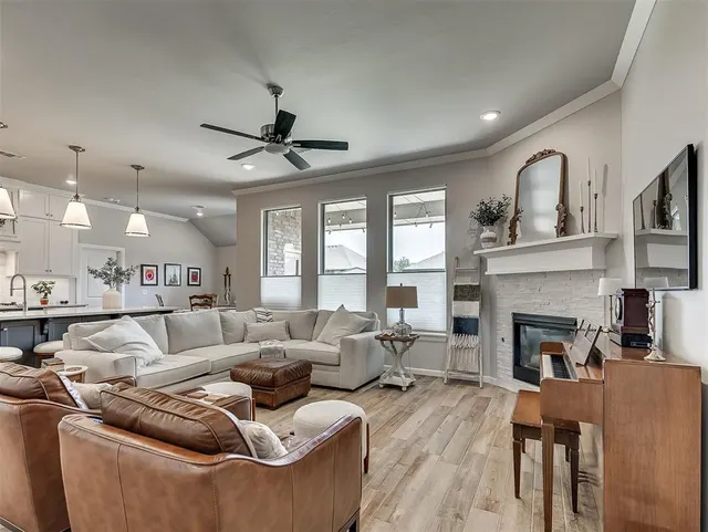 Photo 7 — 624 Dardanelle Pass, Edmond, OK 73025