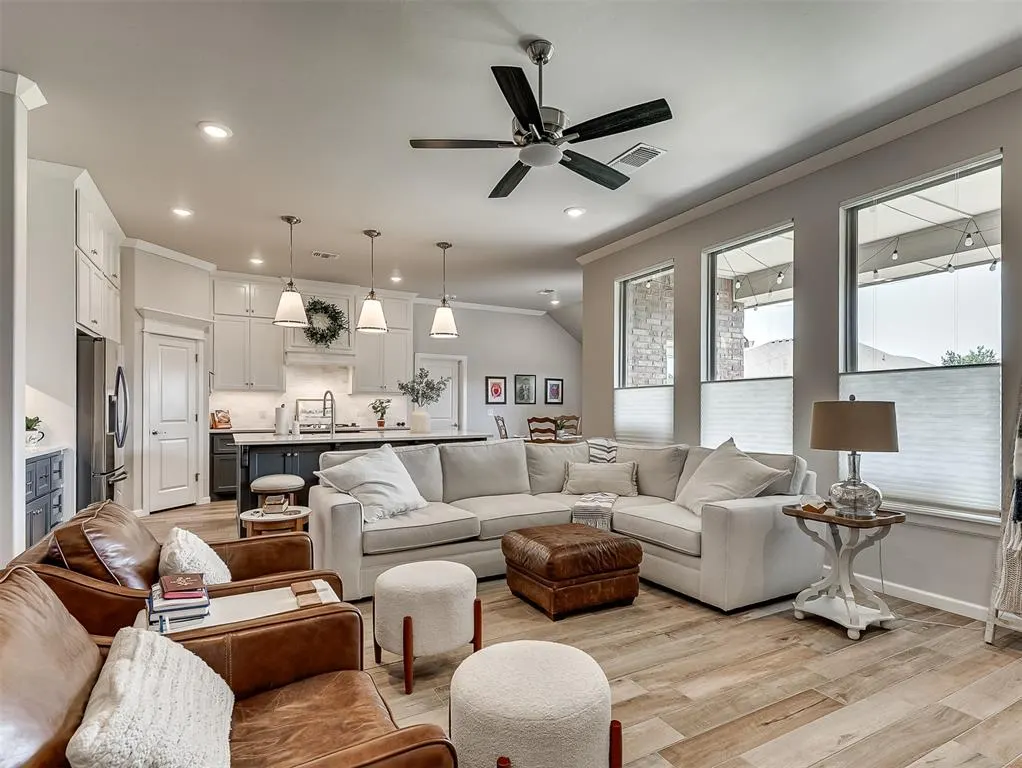 Photo 8 — 624 Dardanelle Pass, Edmond, OK 73025