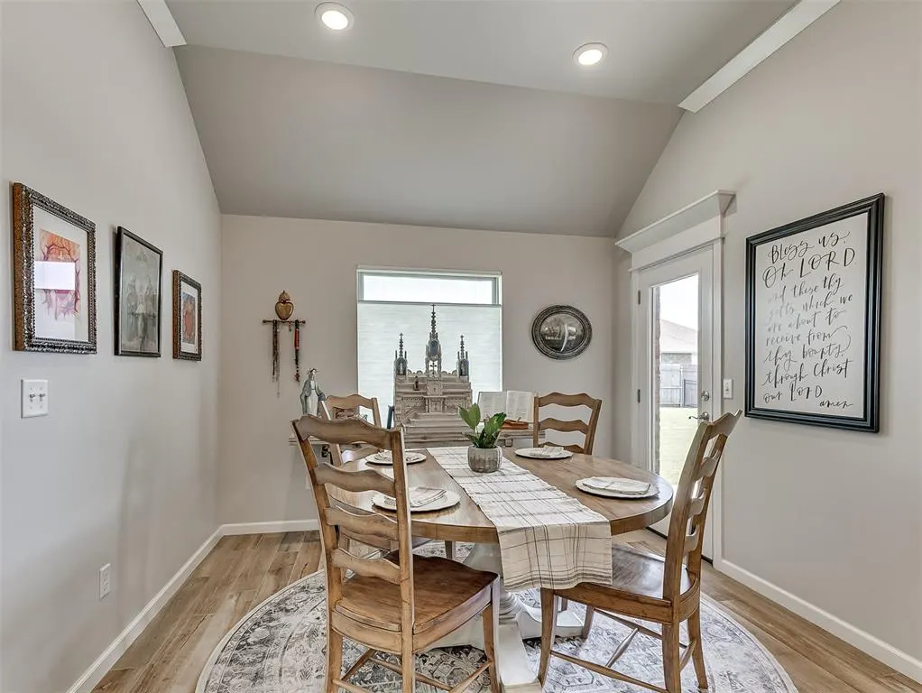 Photo 12 — 624 Dardanelle Pass, Edmond, OK 73025
