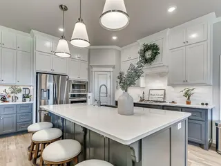 Sold home at 624 Dardanelle Pass