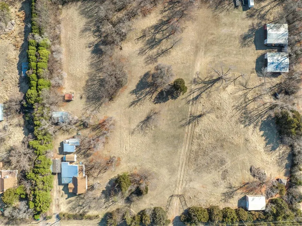 Front exterior — 1430 E Wilshire Boulevard, Oklahoma City, OK 73111