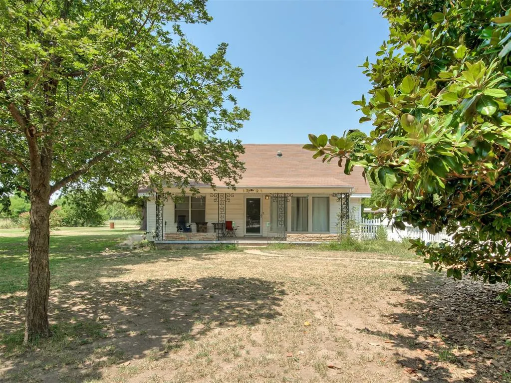 Front exterior — 1721 E Foreman Rd Road, El Reno, OK 73036