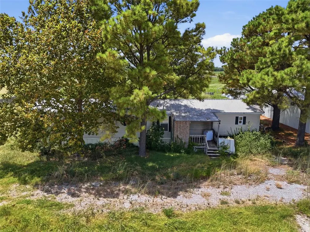 Photo 4 — 8215 Meadow Lark Drive, Wynnewood, OK 73098