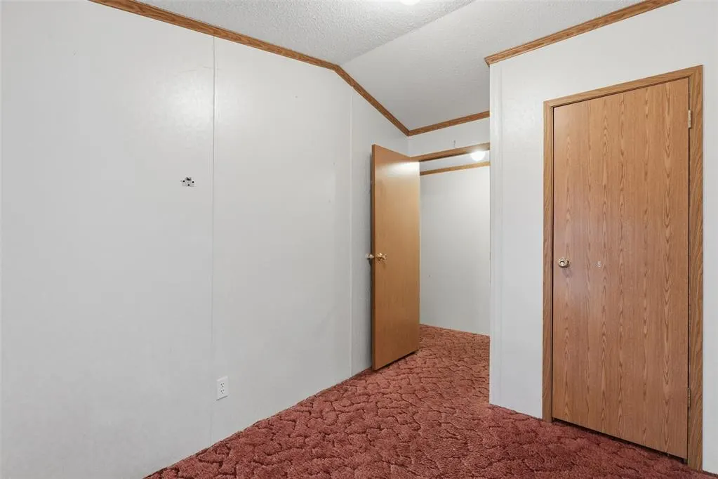 Photo 14 — 8215 Meadow Lark Drive, Wynnewood, OK 73098