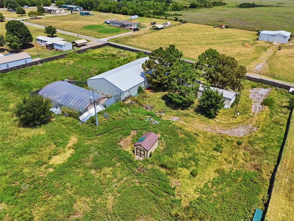 Photo 32 — 8215 Meadow Lark Drive, Wynnewood, OK 73098