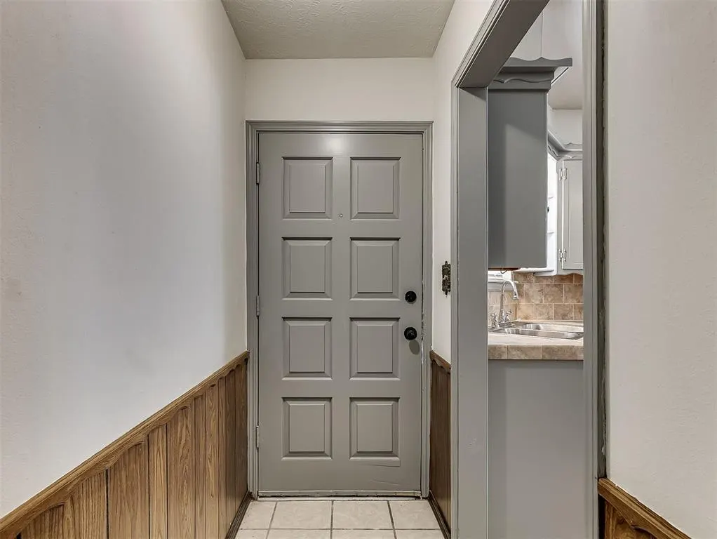Photo 3 — 2525 SW 69th Street, Oklahoma City, OK 73159