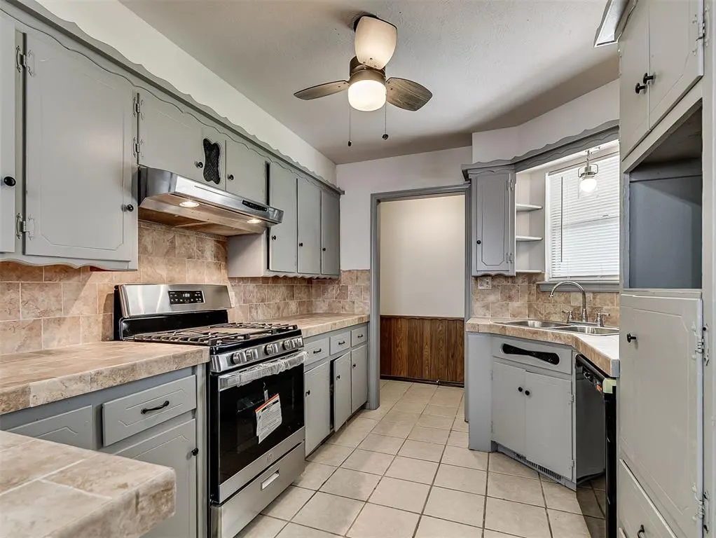 Photo 8 — 2525 SW 69th Street, Oklahoma City, OK 73159