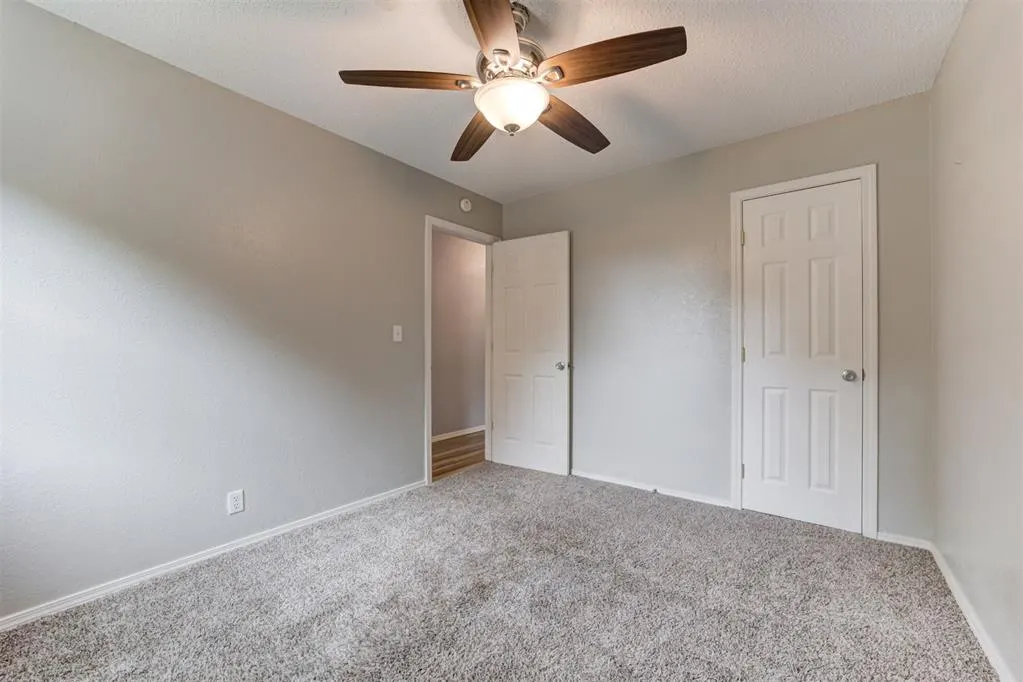 Photo 25 — 705 S Highland Drive, Mustang, OK 73064