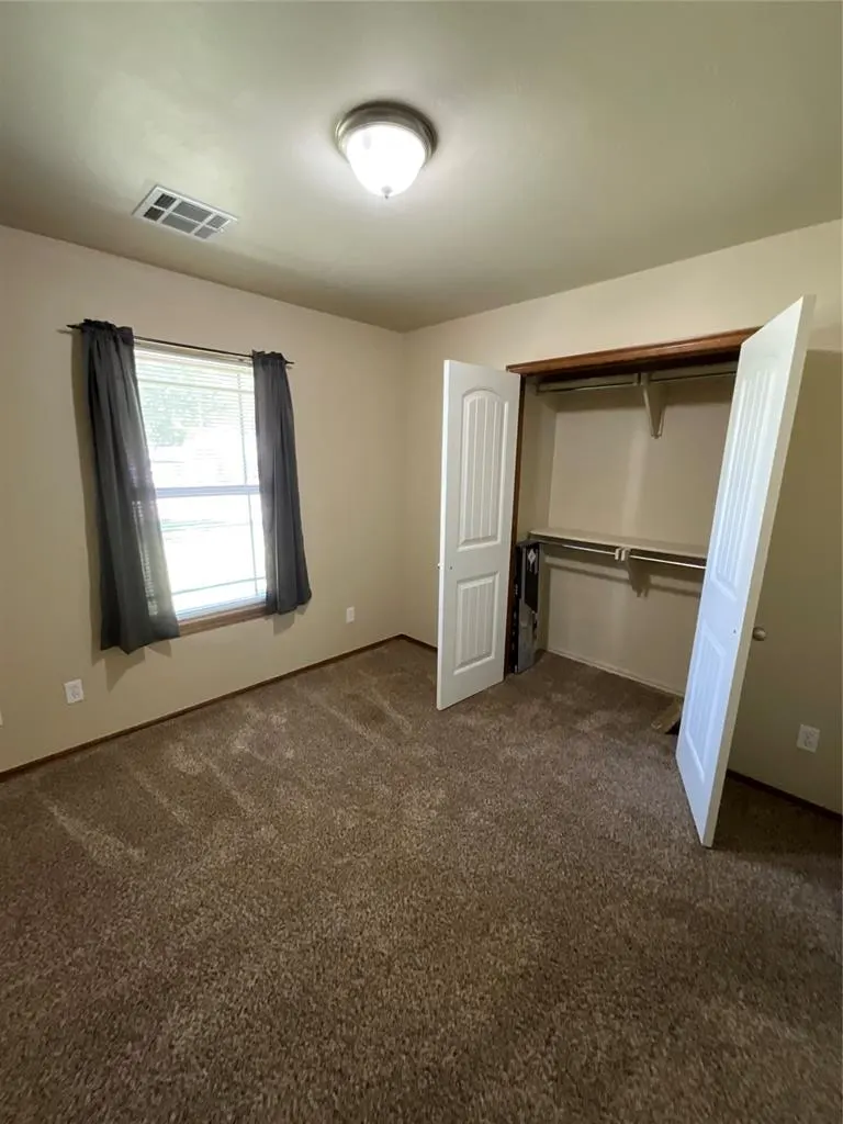 Photo 16 — 401 N 5th Street, Noble, OK 73068