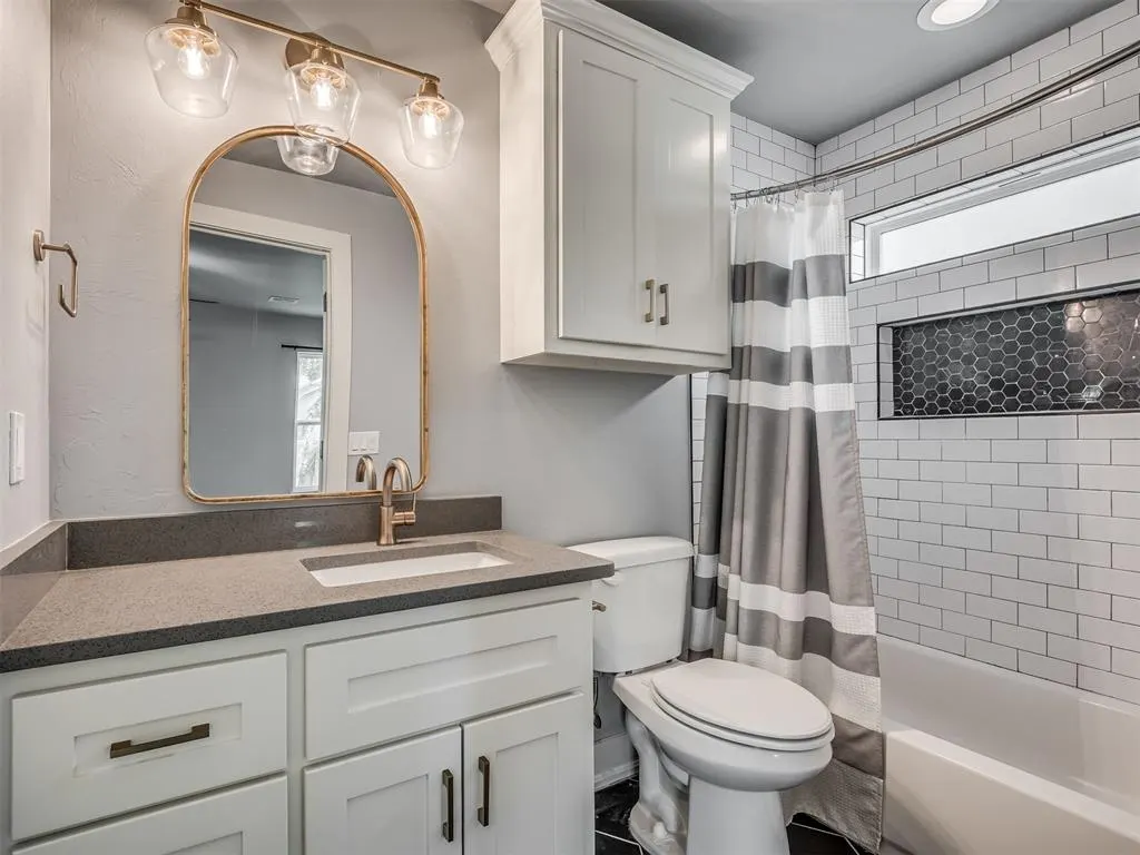 Photo 28 — 325 NE 14th Street, Oklahoma City, OK 73104