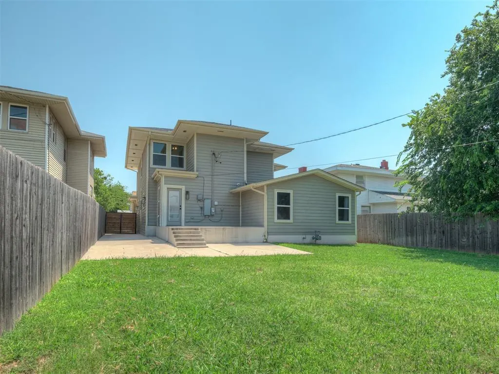 Photo 40 — 325 NE 14th Street, Oklahoma City, OK 73104