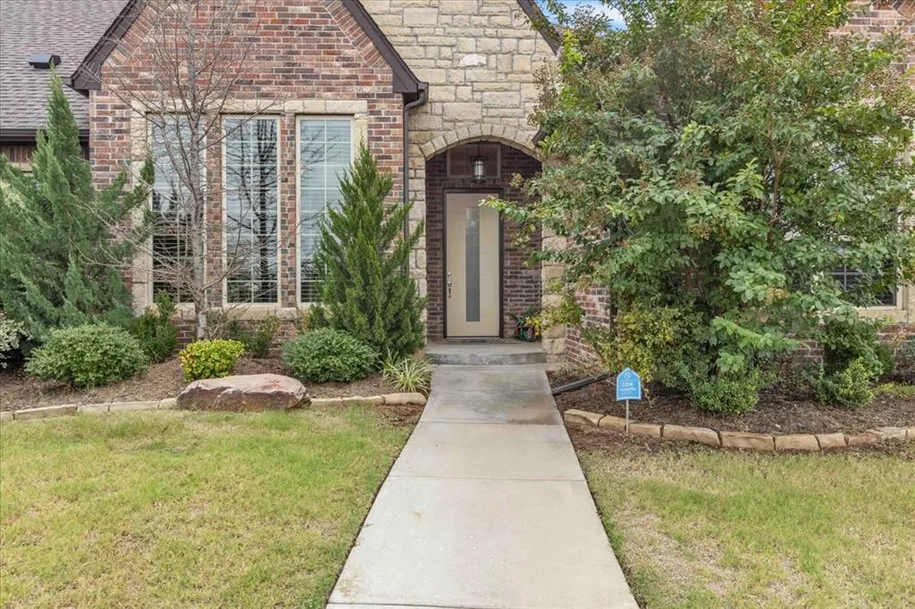 Front exterior — 14708 Winoma Drive, Oklahoma City, OK 73142