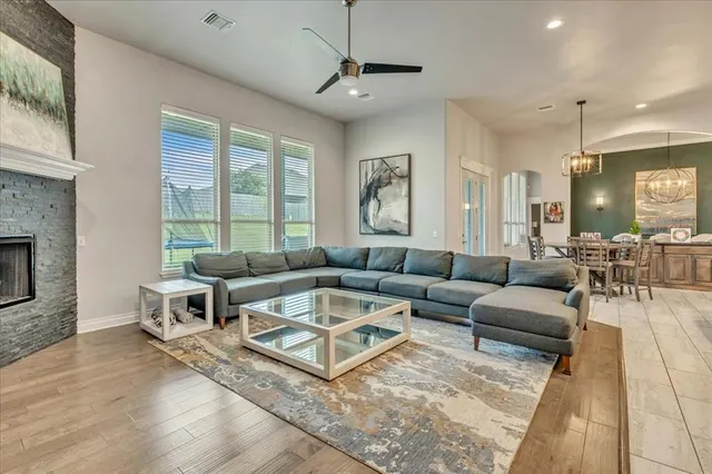 Photo 2 — 14708 Winoma Drive, Oklahoma City, OK 73142