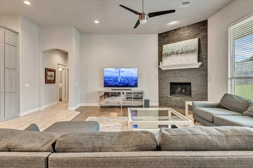 Photo 7 — 14708 Winoma Drive, Oklahoma City, OK 73142